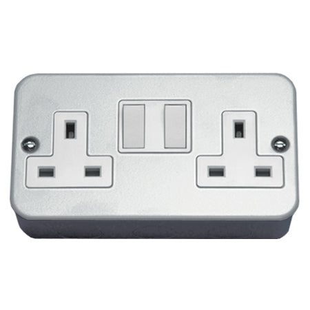 13A Metal Clad Switched 2 Gang Twin Double Socket